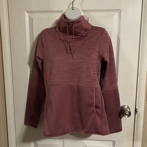 Columbia Rosemont Station Pullover